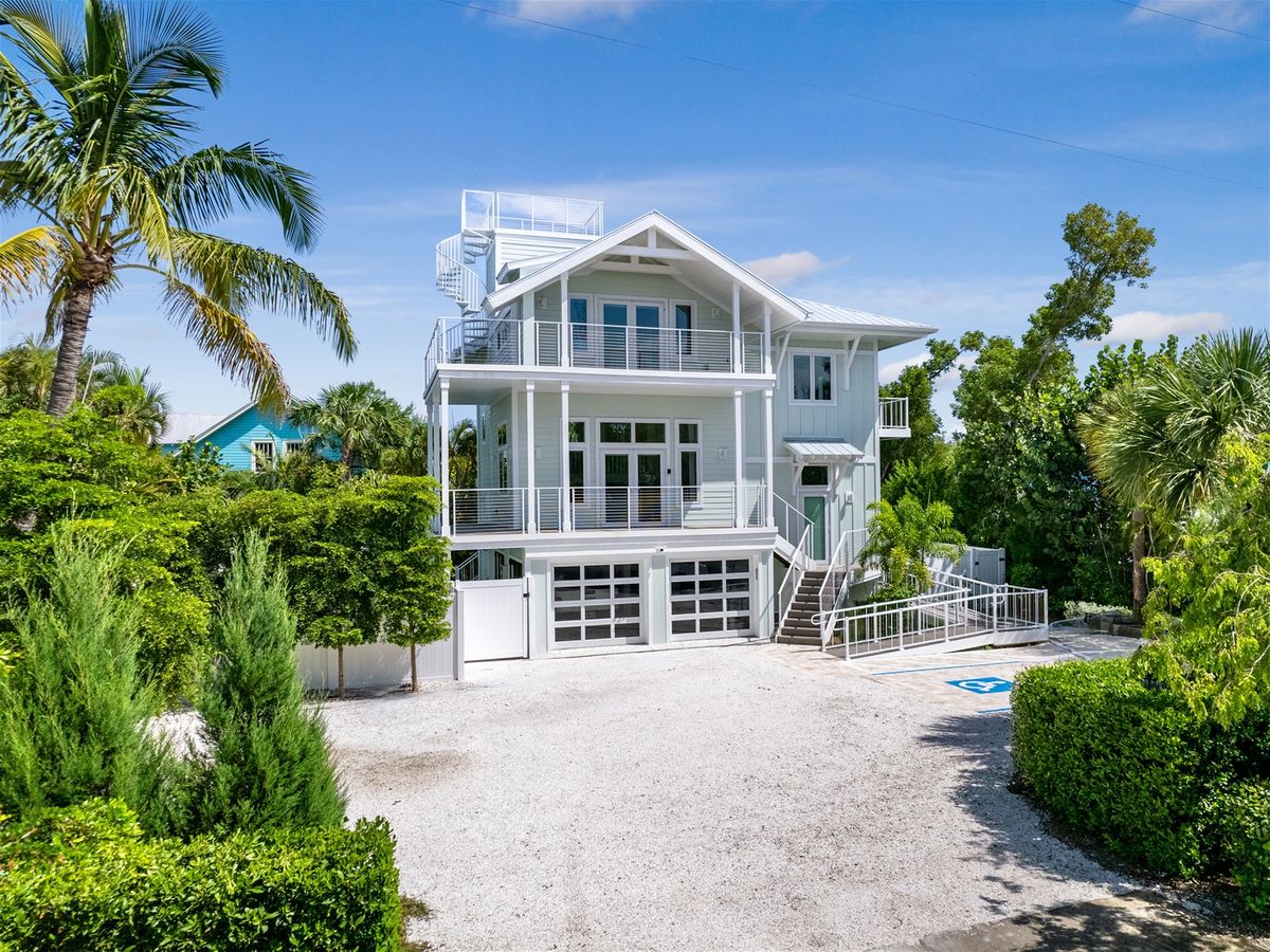Library Way Retreat: Your Sanibel Oasis with Private Pool, Spa, & Sun Deck