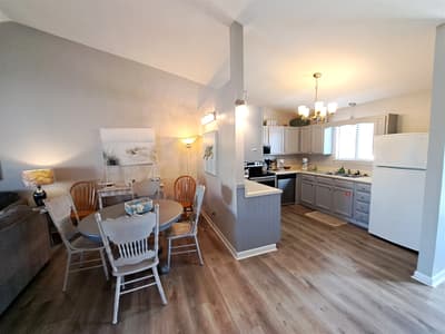 Kitchen & Dining Area