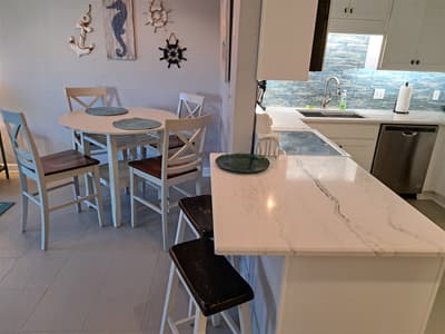 Kitchen Dining Area