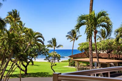 Puamana 185-1 Townhouse - A private wellness retreat in a beautiful beachfront community