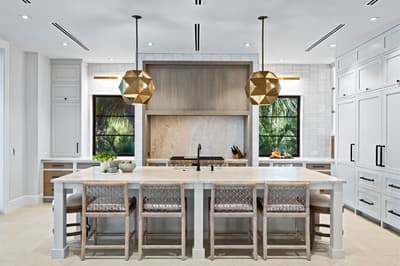 Bella Luna ~ Ultimate luxury awaits