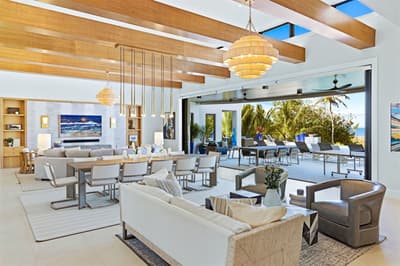 Bella Luna ~ Ultimate luxury awaits