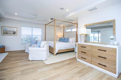 Casablanca - Captiva Island Village home with pool just two homes from the sand
