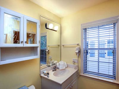 Captiva Breeze Pool Home near beach