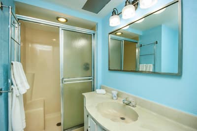 Loggerhead Cay 533: Sanibel Island Vacation Rental | Beachfront Condo, Pool, Amenities