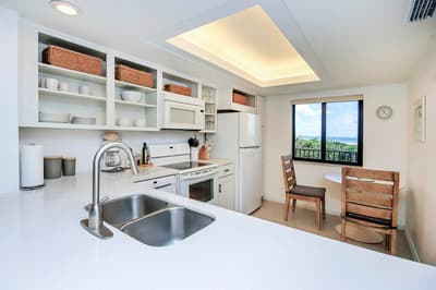 Loggerhead Cay 533: Sanibel Island Vacation Rental | Beachfront Condo, Pool, Amenities