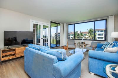 Loggerhead Cay 533: Sanibel Island Vacation Rental | Beachfront Condo, Pool, Amenities