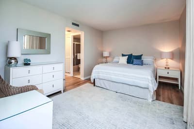 Loggerhead Cay 533: Sanibel Island Vacation Rental | Beachfront Condo, Pool, Amenities