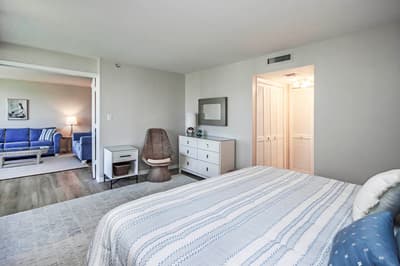 Loggerhead Cay 533: Sanibel Island Vacation Rental | Beachfront Condo, Pool, Amenities