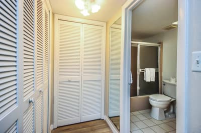 Loggerhead Cay 533: Sanibel Island Vacation Rental | Beachfront Condo, Pool, Amenities