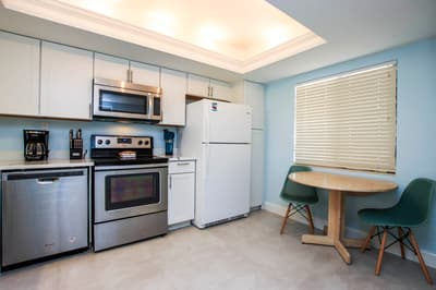 Loggerhead Cay 562 - Partial gulf view, beach side vacation rental condo