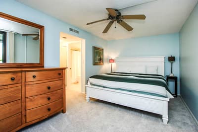 Loggerhead Cay 562 - Partial gulf view, beach side vacation rental condo