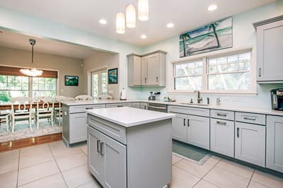 Sandy Seas Villa - Just one home from the Sand