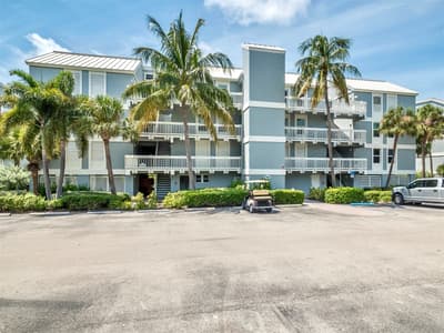Beach Villa 2418 - Coastal Luxury