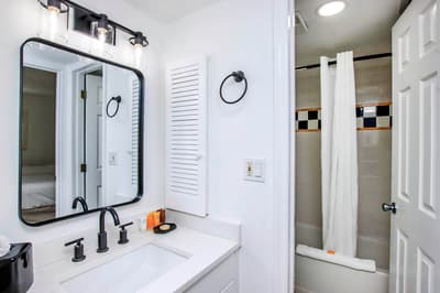 Villa 3237 Captiva Island Escape: Updated Condo with Pool, Steps to Beaches