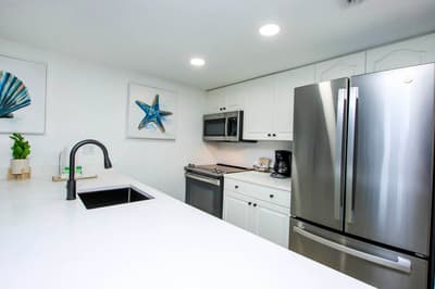 Villa 3237 Captiva Island Escape: Updated Condo with Pool, Steps to Beaches