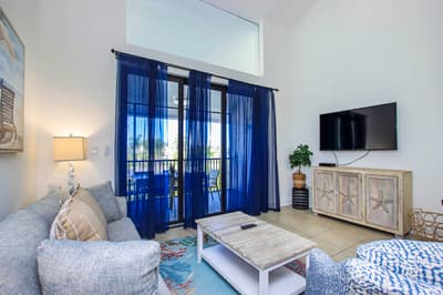 Villa 3237 Captiva Island Escape: Updated Condo with Pool, Steps to Beaches