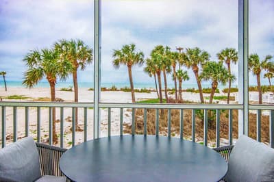 Beach Villa 2313, Upscale and Beautiful Beach Front Condo with Gorgeous Gulf Sunsets