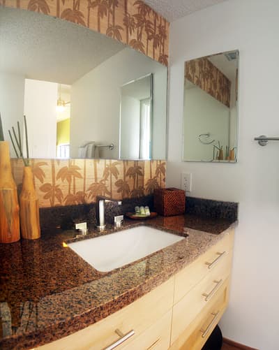 B10: 1 bedroom, 3rd floor, oceanview