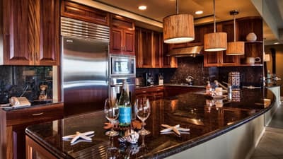 ML Point C204 (2/2.5) ~ Views of the Ocean and the Mauna Lani Signature Hole 