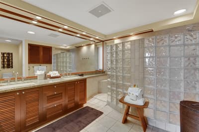 ML Point C204 (2/2.5) ~ Views of the Ocean and the Mauna Lani Signature Hole