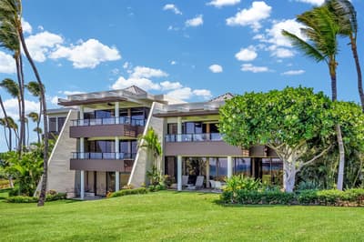 ML Point C204 (2/2.5) ~ Views of the Ocean and the Mauna Lani Signature Hole