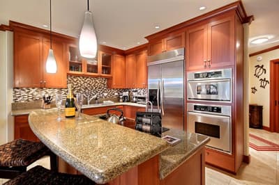 Kolea 15J (2/2) ~ Designer Penthouse