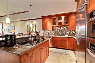 Kolea 15J (2/2) ~ Designer Penthouse