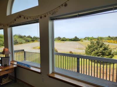 Aqua Marine- 3 minute walk to beach