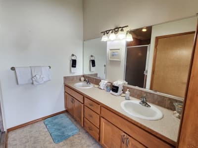 Aqua Marine- 3 minute walk to beach
