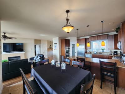 Beach Gem- Private Beach - Hot Tub