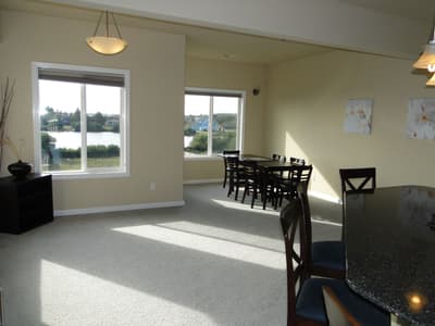 Bristol Court D- Beautiful 3 Bedroom