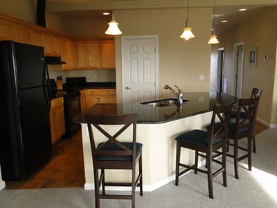 Bristol Court D- Beautiful 3 Bedroom