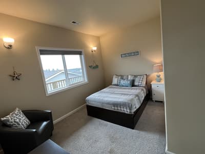 Bristol Court C- Beautiful 3 Bedroom