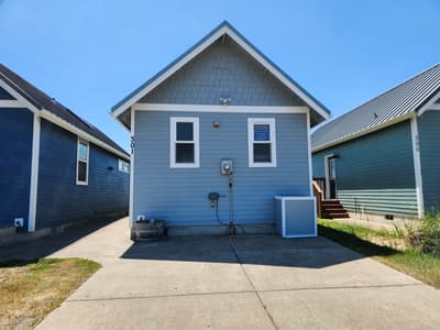 Casa de Playa-Beachfront Cottage