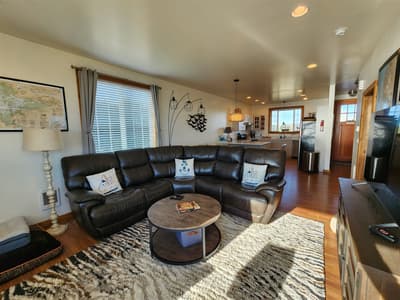  Endless Beach-Hot Tub-Beachfront