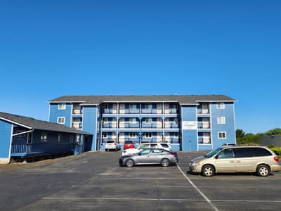 Ahoy Nautilus # 108 - Ocean Front Condos