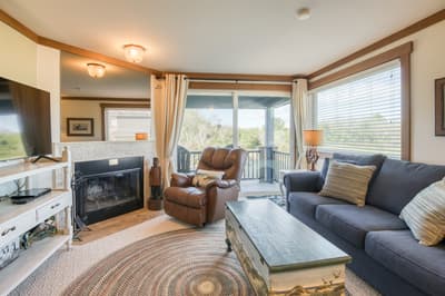 Nautilus # 108 - Ocean Front Condos