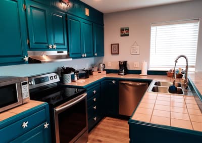 Windsong # 5 - Beautiful Ocean Front Condo
